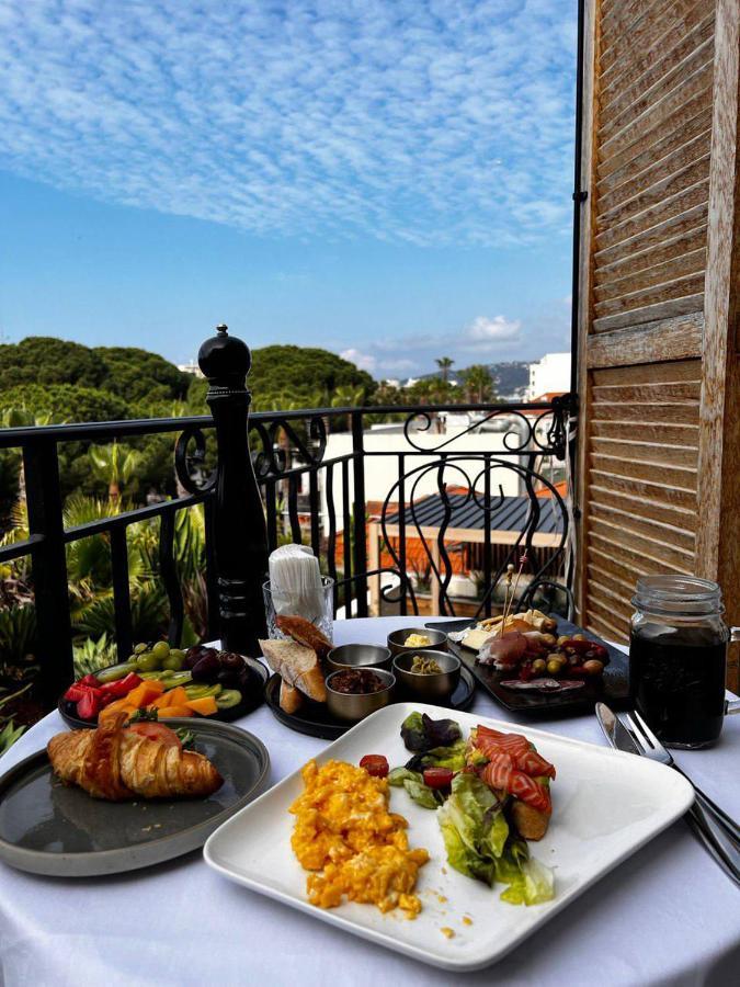 Unique Boutique Hotel Antibes Juan-Les-Pins Екстериор снимка
