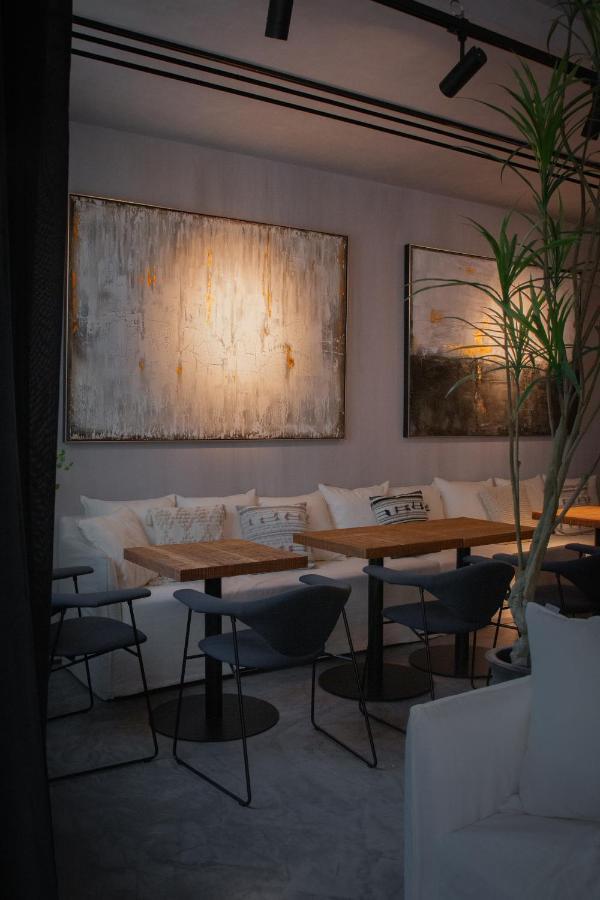 Unique Boutique Hotel Antibes Juan-Les-Pins Екстериор снимка