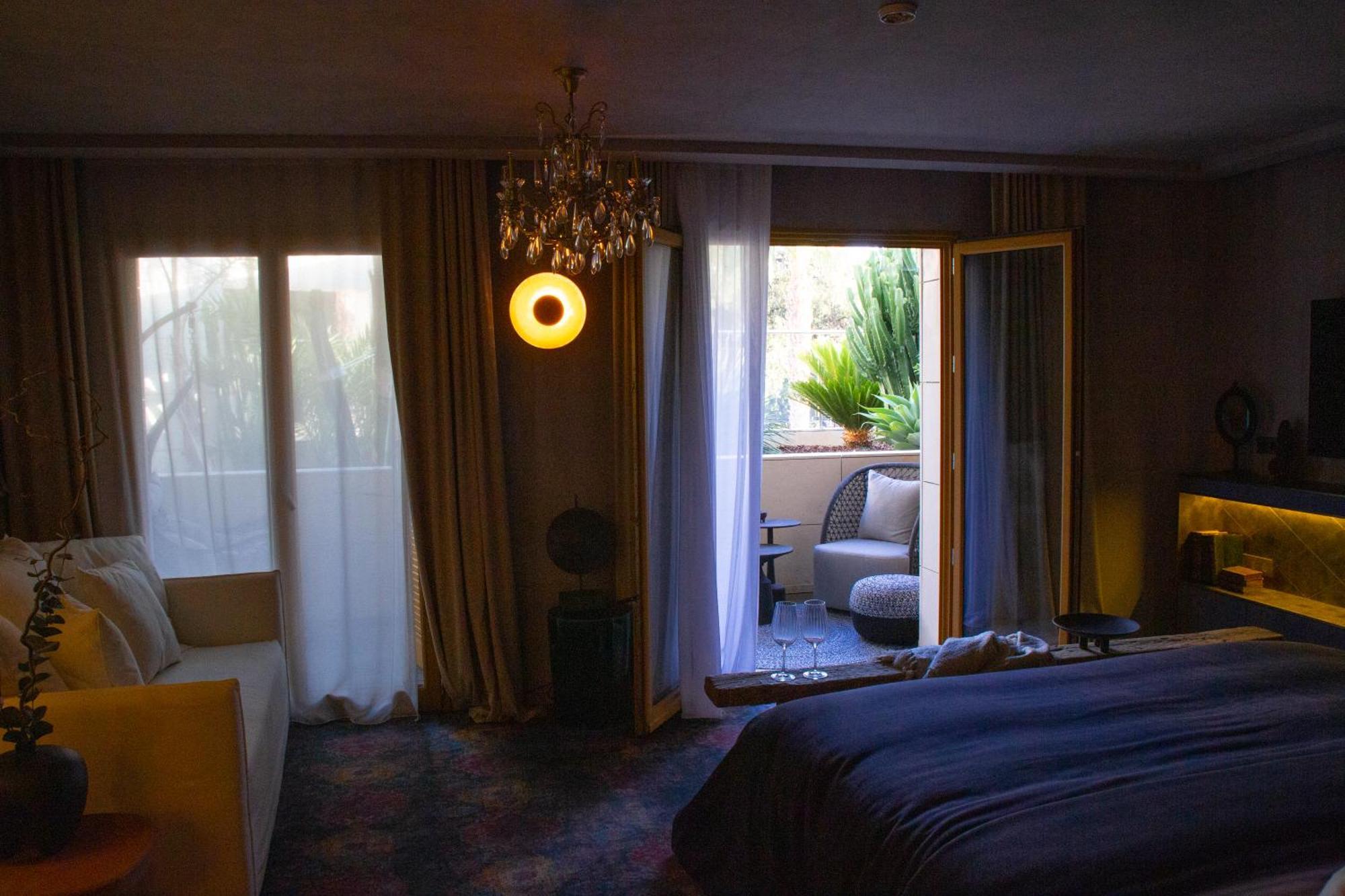 Unique Boutique Hotel Antibes Juan-Les-Pins Екстериор снимка