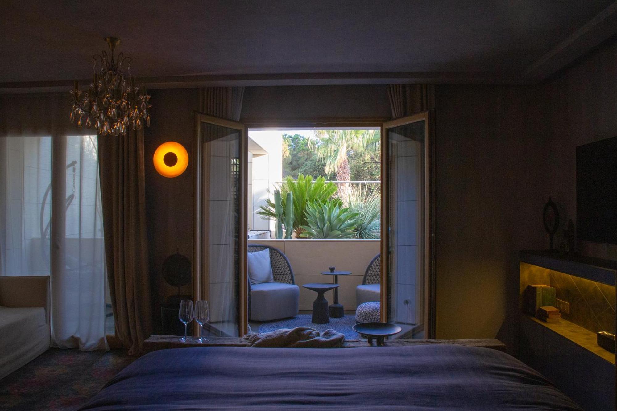 Unique Boutique Hotel Antibes Juan-Les-Pins Екстериор снимка
